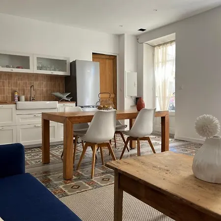 Casa Andrea Tout A Pied Avec Grand Jardin Apartment